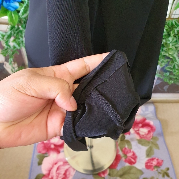 CAPTURE AU12 Dress Black Midi Fit & Flare Empire Waist V-Neck 3/4 Sleeve - NWOT - Picture 8 of 14